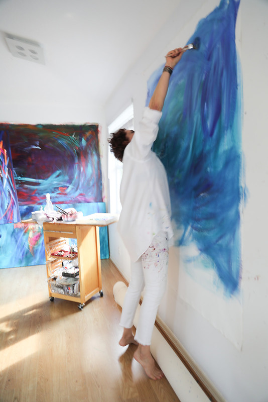 Ana Tamayo working in her studio